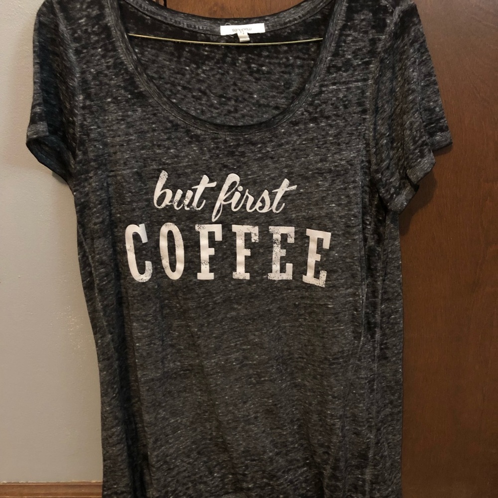 Maurices t shirt